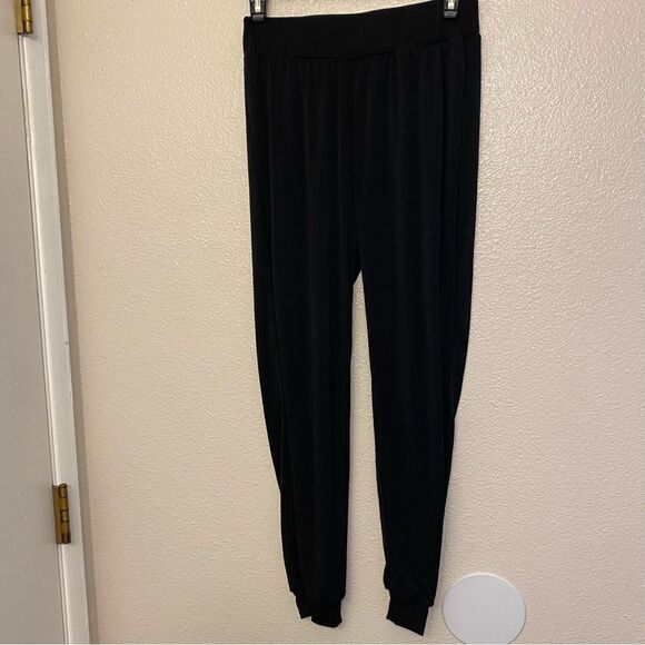 Weissman dance costume black Matte Jersey Jogger Pants
MJ9856 Child LC - Picture 2 of 12